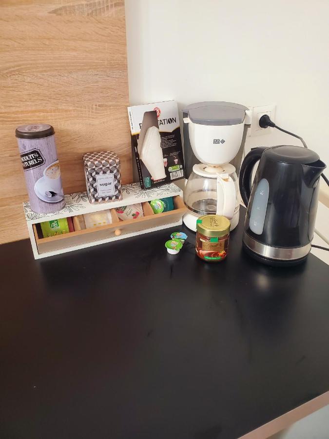 Appartement En Duplex Viviers エクステリア 写真